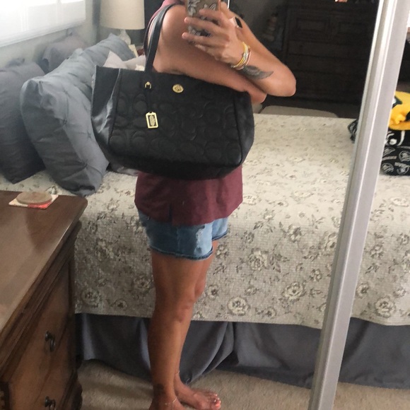 Coach quilted leather tote - Picture 7 of 8